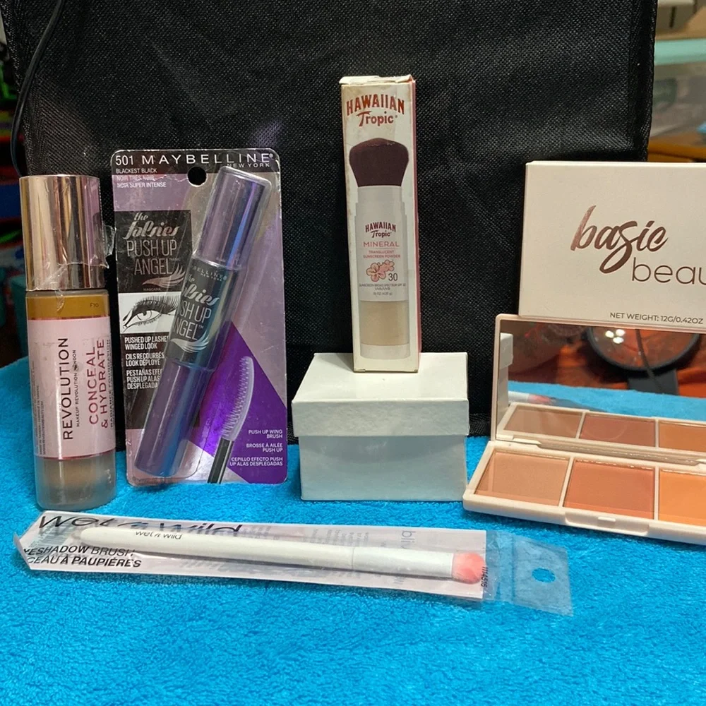 Make-up bundle pt. 2 - 5 pcs.